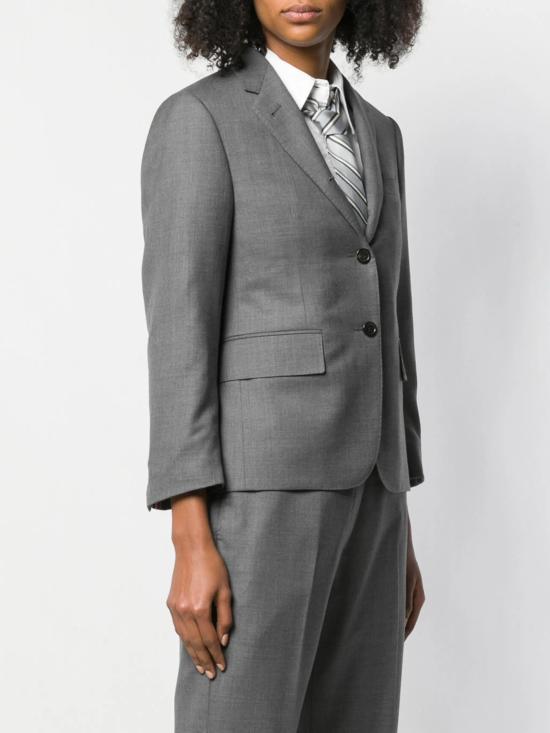 25FW 톰브라운 4바 싱글 브레스티드 블레이저 FBC637A00626 035 - THOM BROWNE