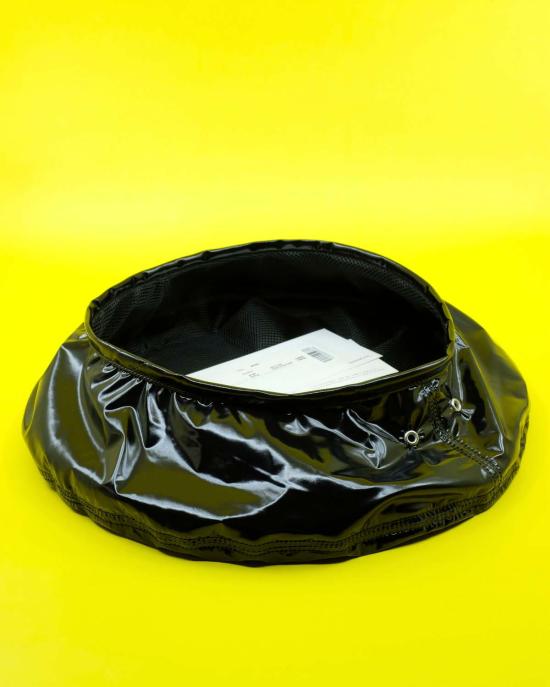  타카히로미야시타 더 솔로이스트 버킷햇 . 블랙 나일론 타입 1 베레모 - TAKAHIROMIYASHITA THE SOLOIST.