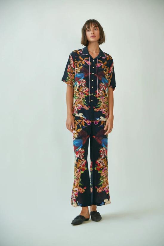  캐롤리나 케이 셔츠 캐롤라이나 K 아레스  디바인 버드 블랙 - CAROLINA K