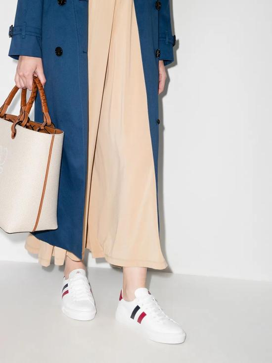  몽클레어 스니커즈 G209B4M70440019MT - MONCLER