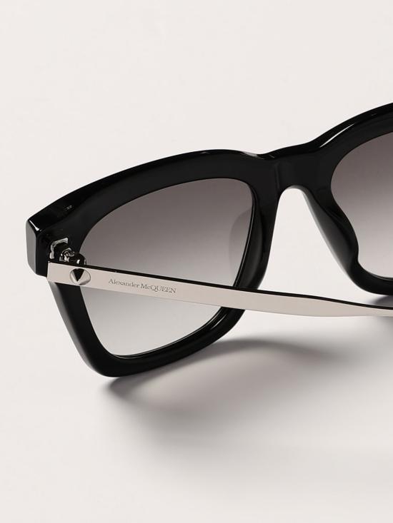 25FW 알렉산더 맥퀸 선글라스 AM0483S 001 Black - ALEXANDER MCQUEEN