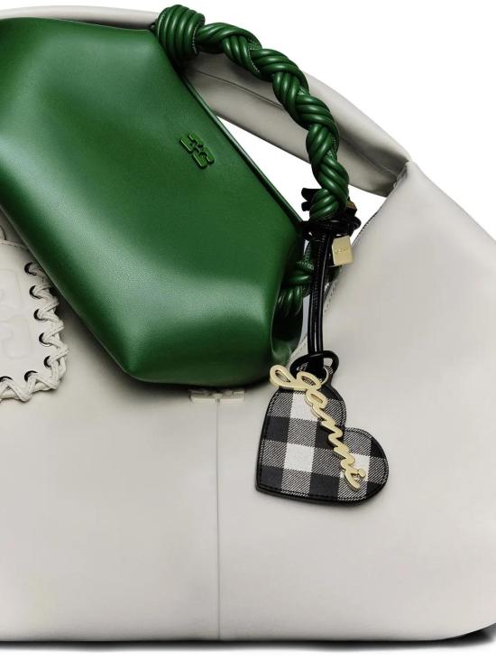  가니 키링 A6762 black - GANNI