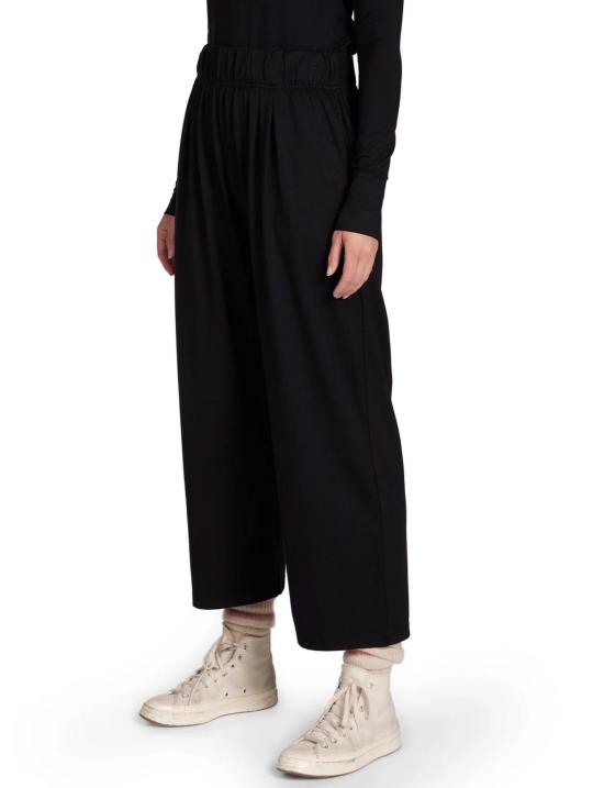  레스 티엔 스트레이트 팬츠 레 티엔 페니 플리트 크롭 팬츠 제트 블랙 - LES TIEN