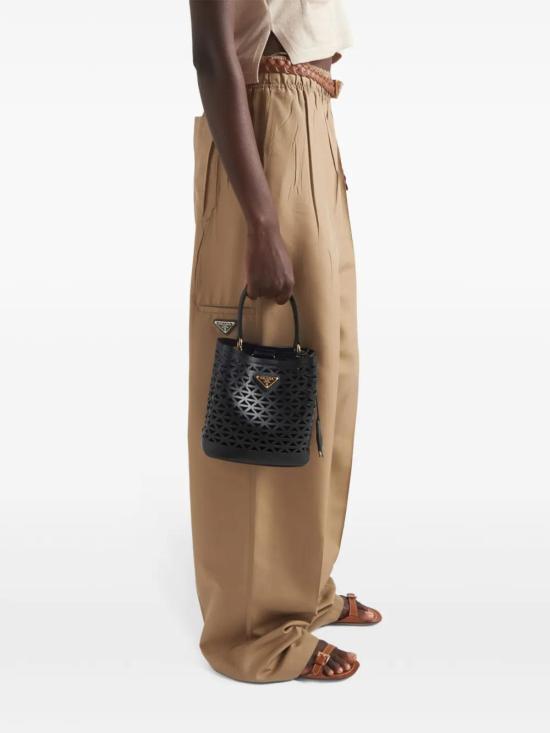  프라다 스트레이트 팬츠 P289HSOOO1359 - PRADA