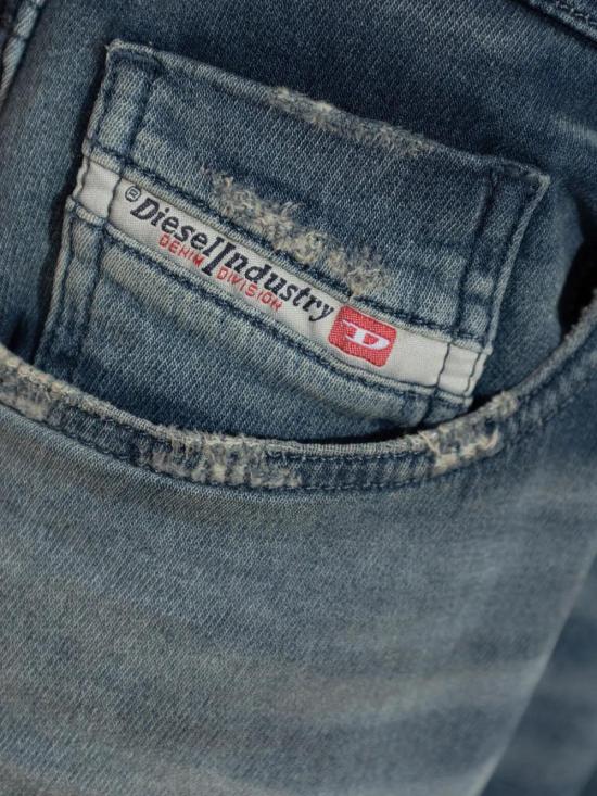  디젤 스트레이트 팬츠 A16364068PQ - DIESEL