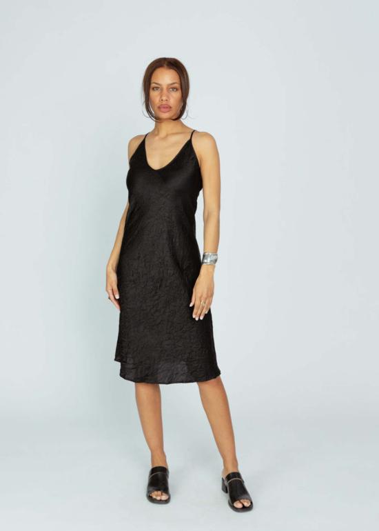  Brazeau Tricot 라운지 웨어 브라조 트리코 링클 슬립 드레스 블랙 - OTHER BRANDS