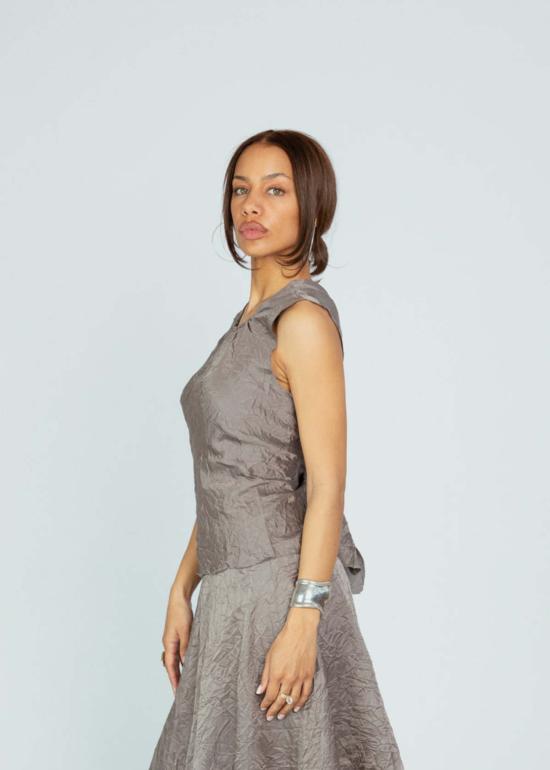  Brazeau Tricot 민소매 티셔츠 브라조 트리코 매듭 백  캐비어 - BRAZEAU TRICOT