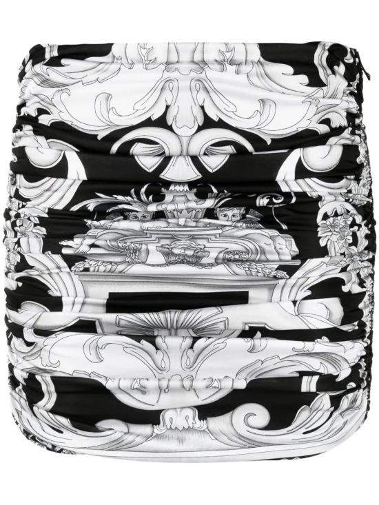  베르사체 숏팬츠 10059021A04413