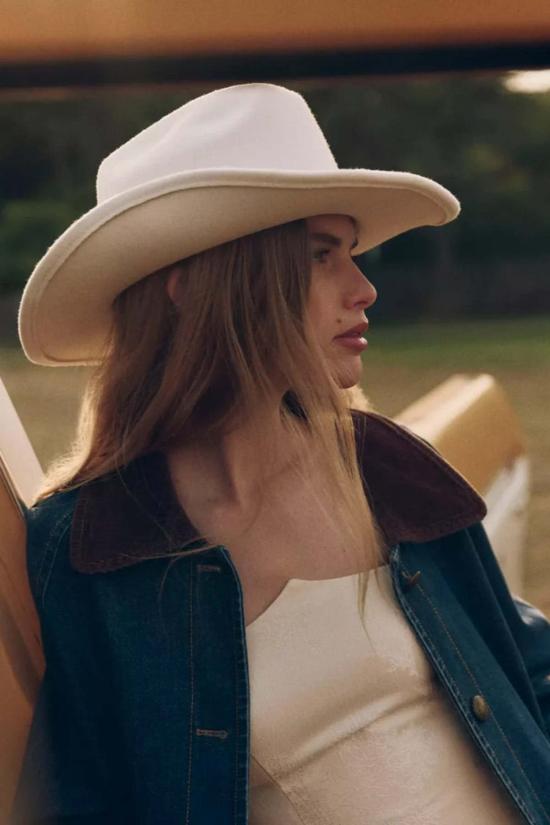  와이어스 버킷햇 콜 - WYETH