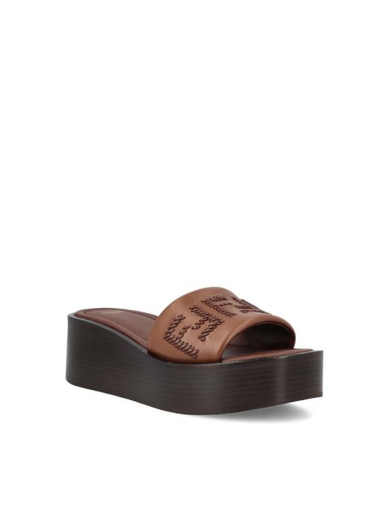 25SS 펜디 샌들 8R8692ATSWF1STJ P25 ACORN - FENDI