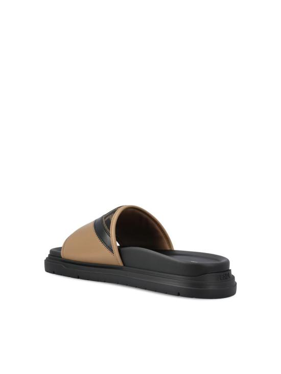 25SS 펜디 샌들 7X1674AF5TF1OOF P25 SAND NER TABACC BLACK - FENDI