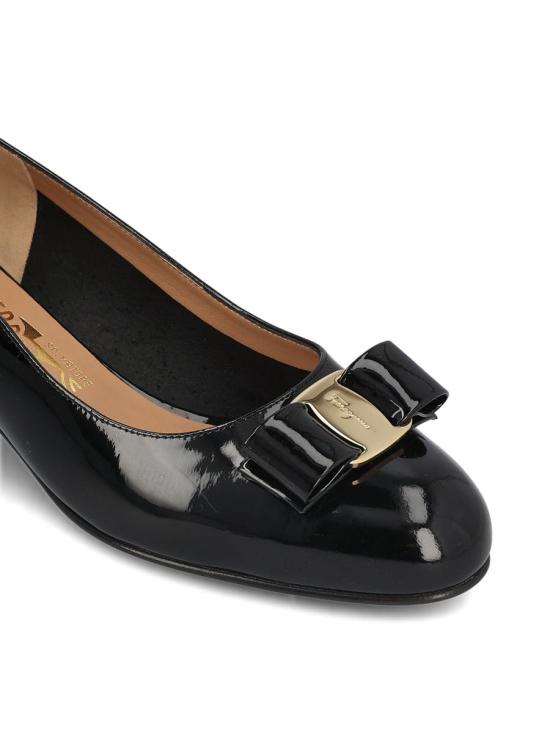 25SS 살바토레 페라가모 힐/펌프스 01B221591963216 P25 Black - SALVATORE FERRAGAMO