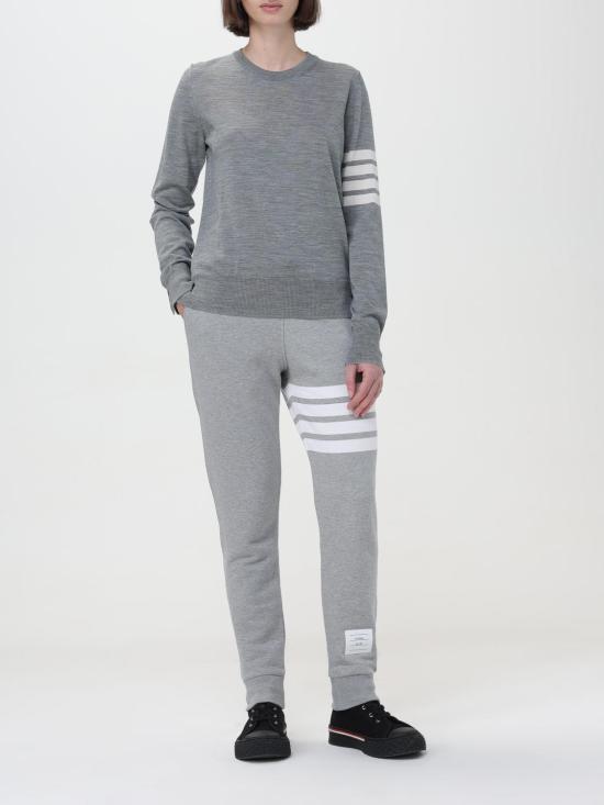 25FW 톰브라운 4바 릴렉스드 스웨터 FKA280AY1014 055 Grey - THOM BROWNE