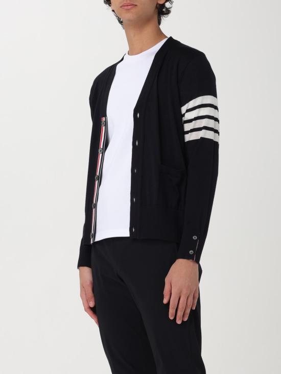 25FW 톰브라운 4바 서스테이너블 파인 메리노 울 클래식 가디건 MKC002AY1014 415 Navy - THOM BROWNE