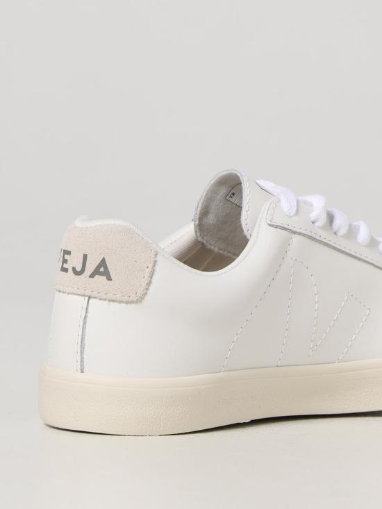26SS 베자 스니커즈 EA0200001 White - VEJA