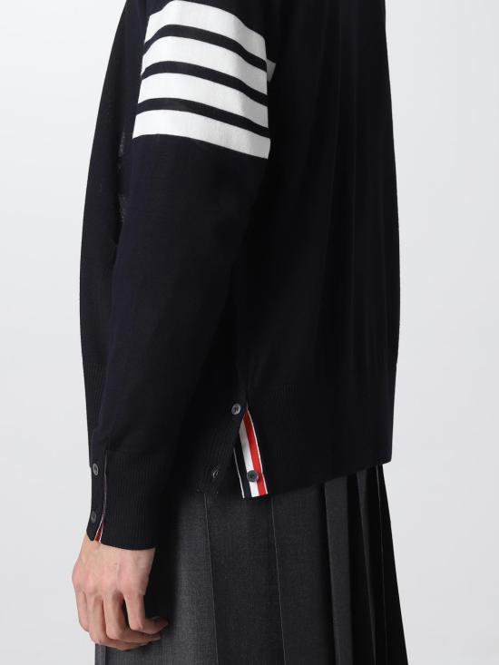 25FW 톰브라운 4바 서스테이너블 파인 메리노 울 클래식 가디건  MKC002AY1014 415 Navy - THOM BROWNE