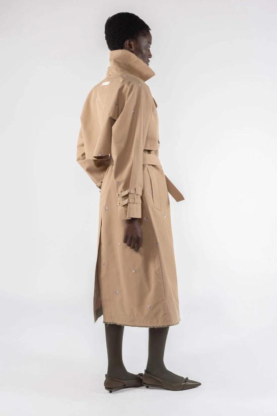  오오에프 트렌치 코트 우프 자수 가바딘 트렌치 카키 - OOF