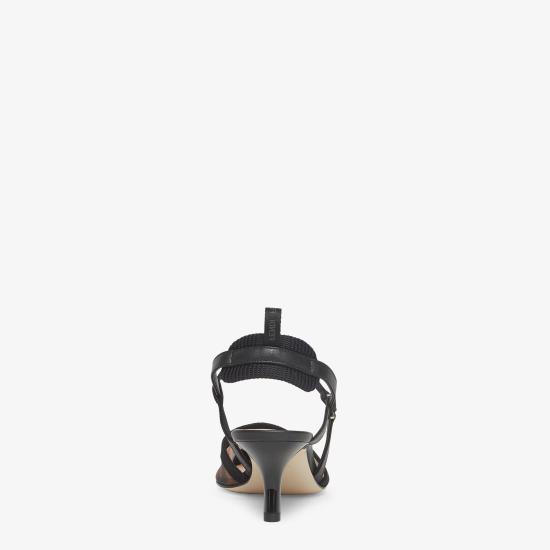 25SS 펜디 드레스 슈즈 8J8589AQ6UF13TU Black - FENDI