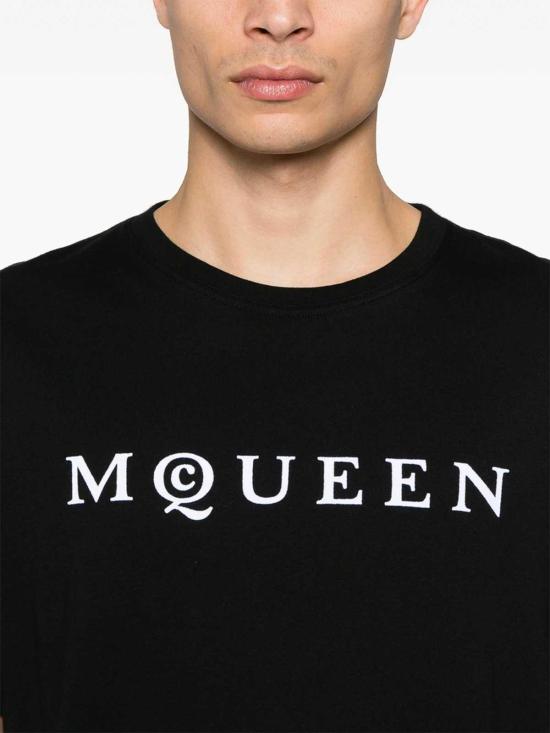 25FW 알렉산더 맥퀸 반팔 티셔츠 828420QTADD0520 Black - ALEXANDER MCQUEEN
