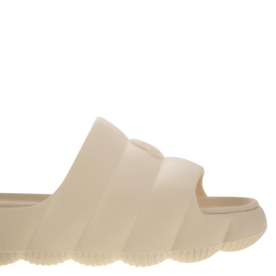  몽클레어 뮬/슬리퍼 K109B4C00050 NATURAL - MONCLER