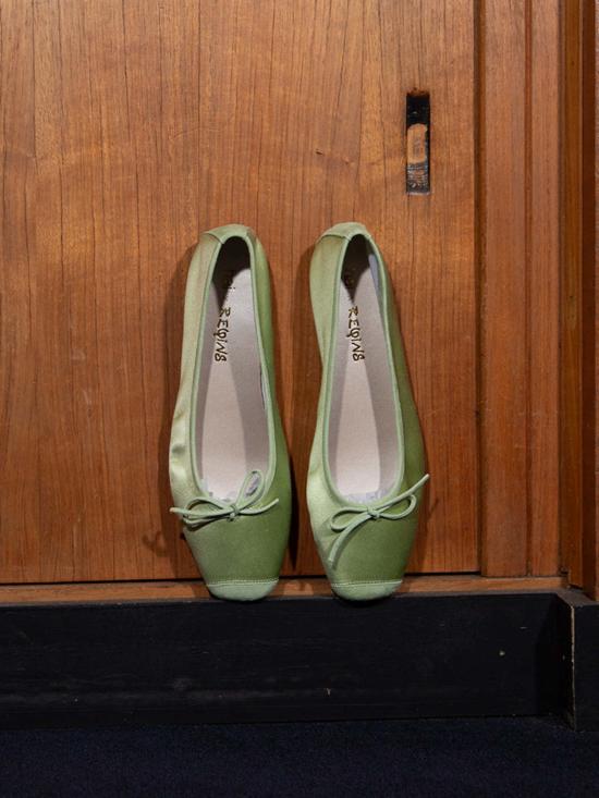  하이 플랫 슈즈 X 레퀸스 하모니 발레리나 라이트 그린 - HAI