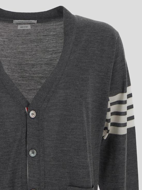  톰브라운 4바 서스테이너블 파인 메리노 울 클래식 가디건 MKC002AY1014038 Grey - THOM BROWNE