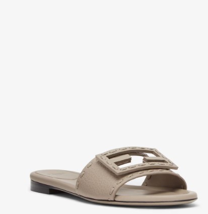 25SS 펜디 샌들 8R8136 AQY2F1MXM TORTORA TORTORA - FENDI