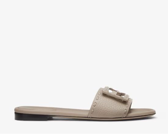 25SS 펜디 샌들 8R8136 AQY2F1MXM TORTORA TORTORA