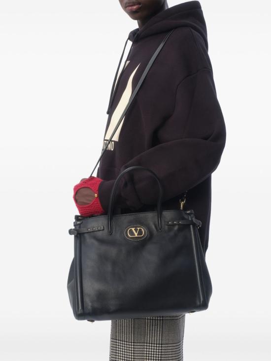 25SS 발렌티노 가라바니 긴팔 티셔츠 6V3MF28N AQA0NO Black - VALENTINO GARAVANI