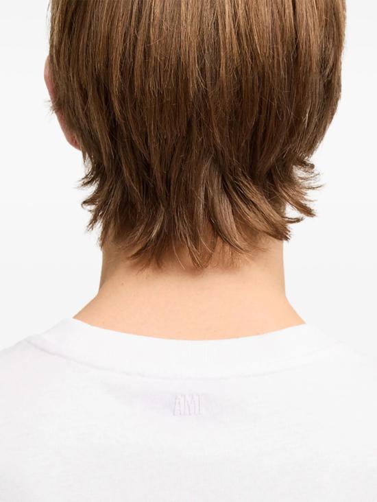 26FW 아미 스몰 하트 로고 티셔츠 BFUTS035724 100 - AMI