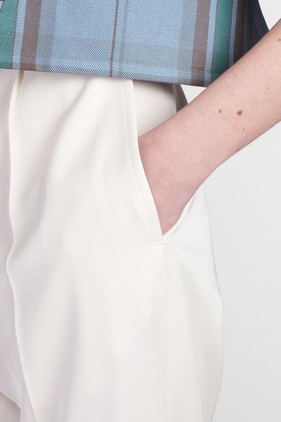 25SS 비비안웨스트우드 숏팬츠 412539 1F010008 W012N Beige - VIVIENNE WESTWOOD