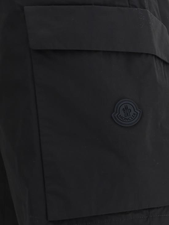25SS 몽클레어 숏팬츠 K10912B00006549P3 999 BLACK - MONCLER