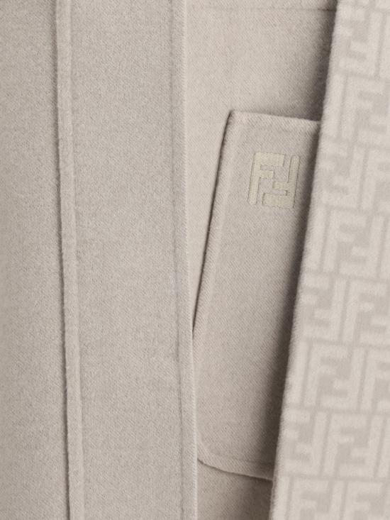 25SS 펜디 코트 FJ7587A5HD F1MYZ CREAM - FENDI