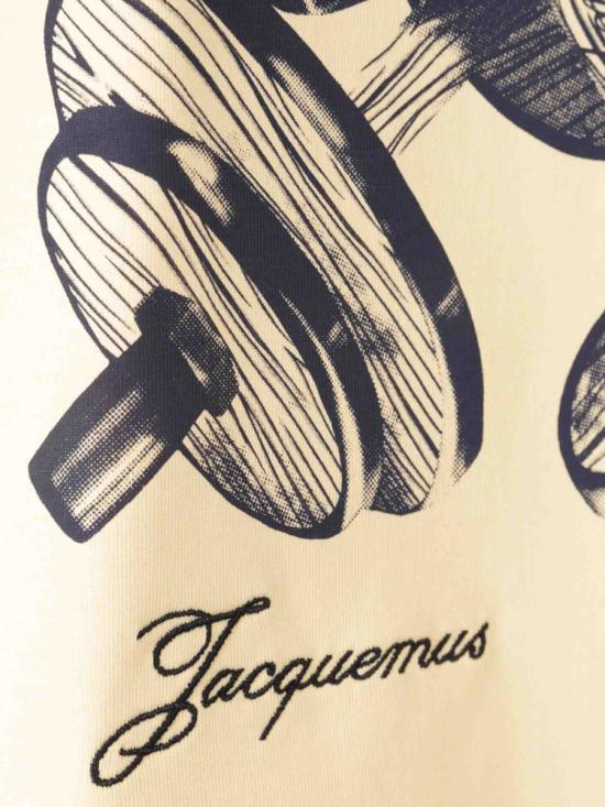 25SS 자크뮈스 반팔 티셔츠 255JS32224661JG ATHLETIC CLUB BEIGE DOM - JACQUEMUS