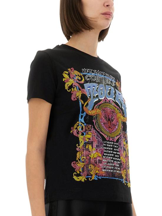 25SS 베르사체 반팔 티셔츠 78HAHC03 CJ01C899 BLACK - VERSACE