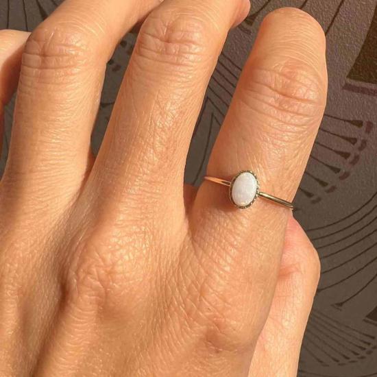  제니 권 디자인스 반지 제니 권이 디자인한 오팔 오벌 위스프 링 - JENNIE KWON DESIGNS