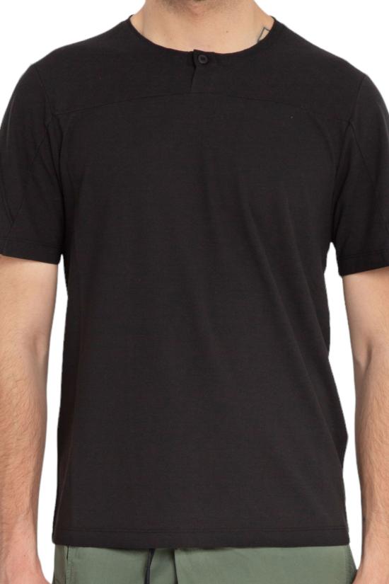  트렌짓 반팔 티셔츠 CFUTRW4390 U10 Black - TRANSIT