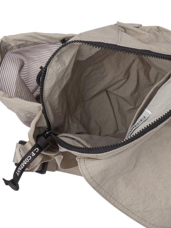  씨피 컴퍼니 토트백 18CMAC176A110188G327 VINTAGE KHAKI DOM - C.P. COMPANY