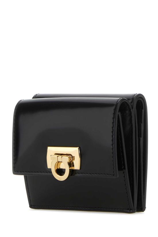 25FW 살바토레 페라가모 지갑 220434760658 NERO BLACK - SALVATORE FERRAGAMO