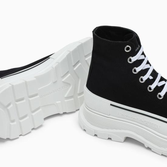 25SS 알렉산더 맥퀸 트레드 슬릭 부츠 705659W4MV2 1070 BLACK - ALEXANDER MCQUEEN