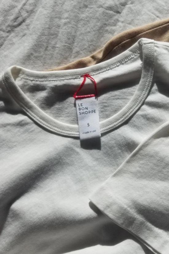  르 본 숍 반팔 티셔츠 Le Bon Shoppe Her Tee 클래식 화이트 - Le Bon Shoppe