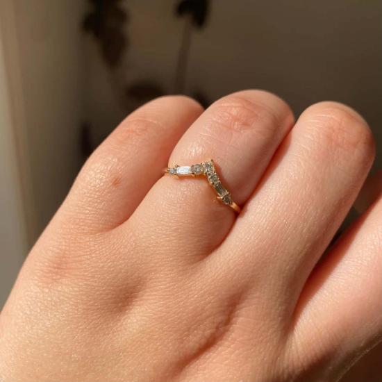  제니 권 디자인스 반지 제니 권이 디자인한 다이아몬드 카바티나 아치 링 - JENNIE KWON DESIGNS