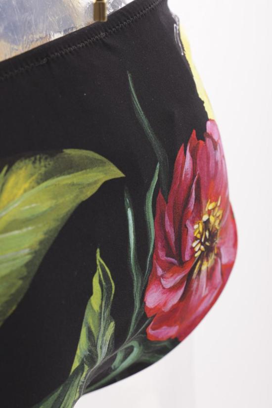 25SS 돌체앤가바나 비키니 수영복 O8A54JFSG9RHN5IY PEONIES ROSE BLACK BACKGROUND - DOLCE & GABBANA