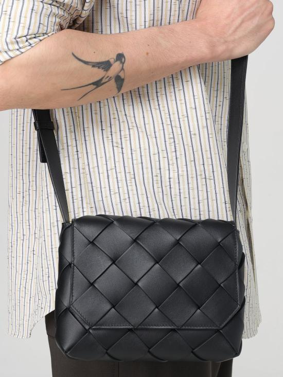 25SS 보테가베네타 크로스백 795637V56A1 8803 Black - BOTTEGA VENETA