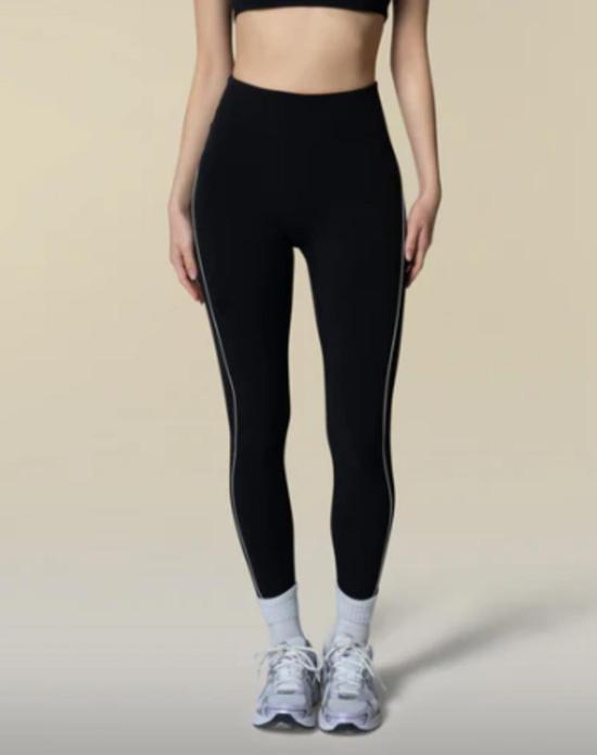  437 레깅스 스튜디오  블랙 크림 - OTHER BRANDS