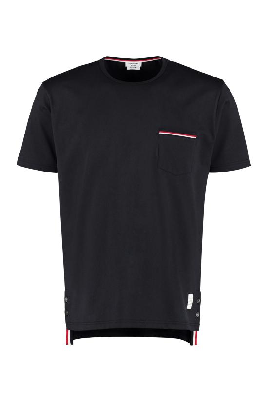 25SS 톰브라운 미디움 웨이트 저지 팁 포켓 크루넥 티셔츠 MJS010A01454 415 BLUE - THOM BROWNE