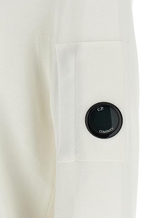 25SS 씨피 컴퍼니 코튼 크레이프 크루넥 렌즈 니트 스웨터  18CMKN086A006323O103 - C.P. COMPANY