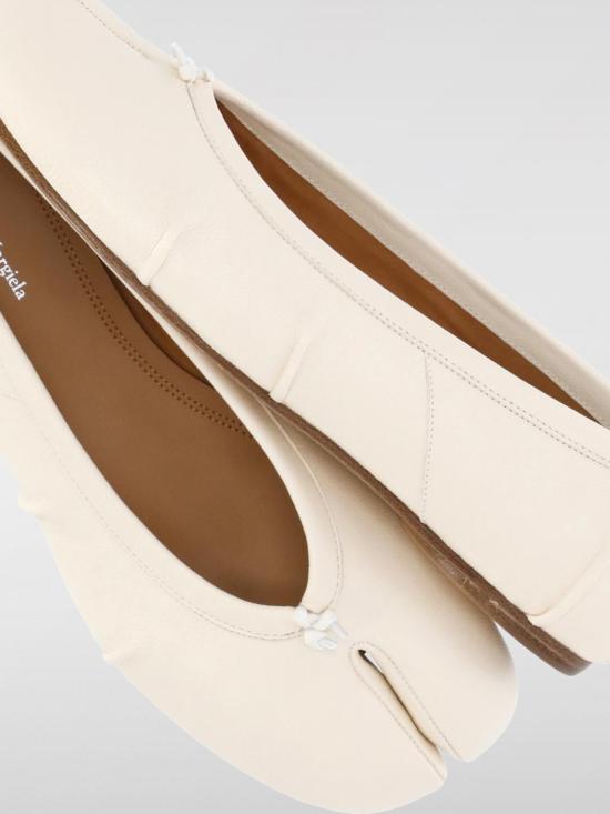 25SS 마르지엘라 플랫 슈즈 S58WZ0127P6378 T1003 White - MAISON MARGIELA