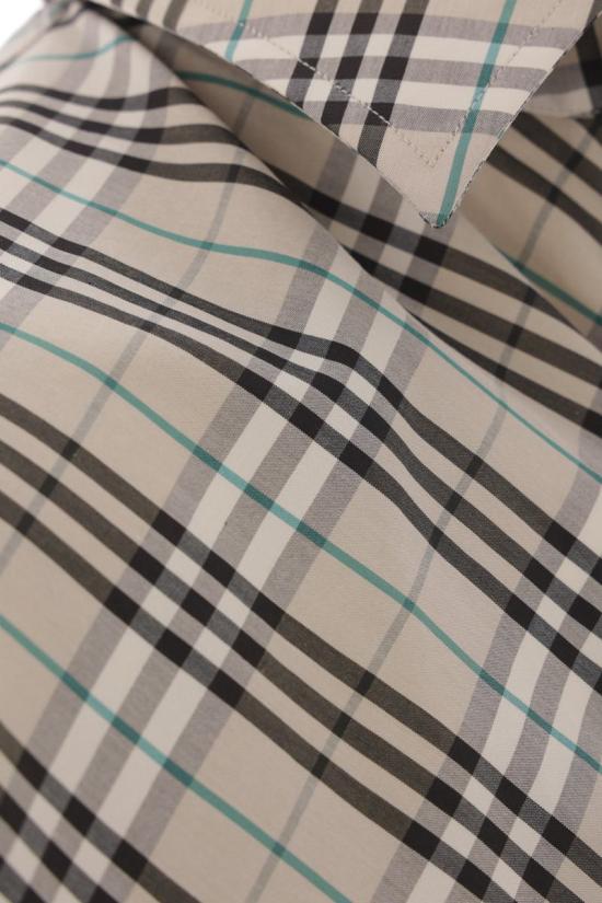 25SS 버버리 긴팔 셔츠 8101177C1849 HUSK IP CHECK - BURBERRY