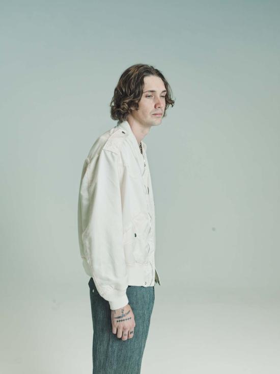  더 레터스 봄버 자켓 레터스 나일론 웨스턴 플라이트 재킷 에크루 - THE LETTERS